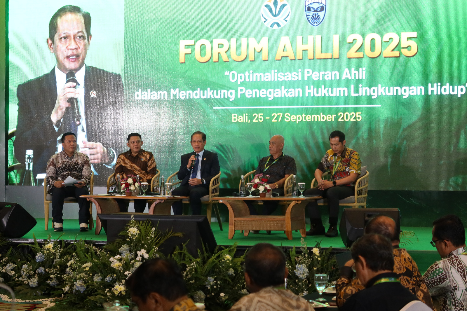 Menteri Hanif: Penegakan Hukum Lingkungan Tak Cukup dengan Regulasi, KLH/BPLH Andalkan Peran Ahli