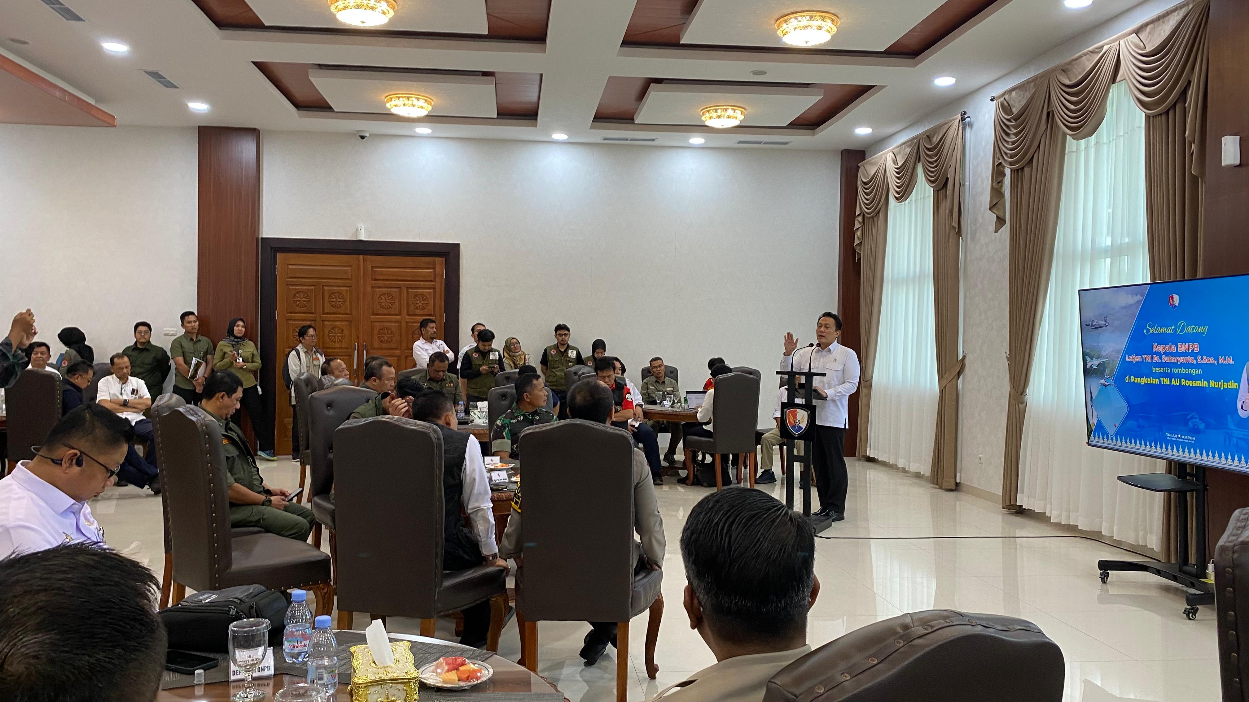 Wamen LH Diaz Hendropriyono: Titik Api Kebakaran Hutan di Riau Seperti Ada Kesengajaan