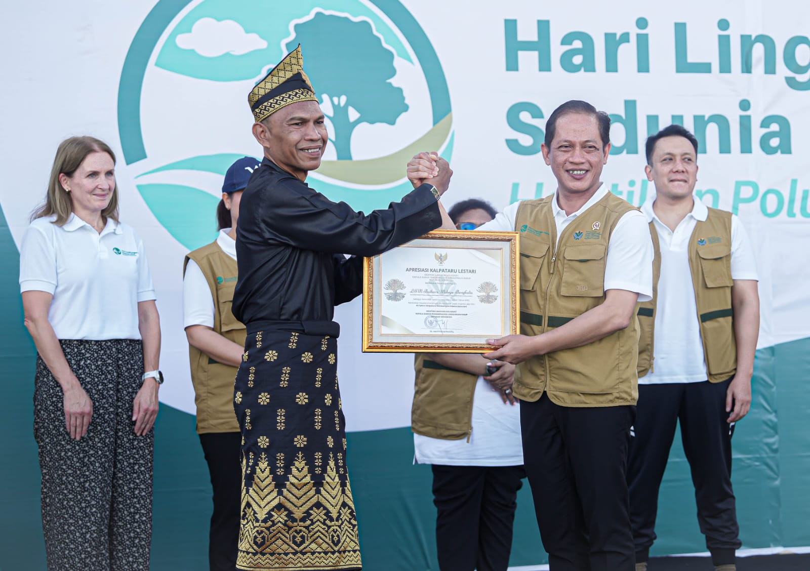 Menteri LH Tegaskan Komitmen Kolaboratif dan Aksi Nyata di Peringatan Hari Lingkungan Hidup Sedunia 2025